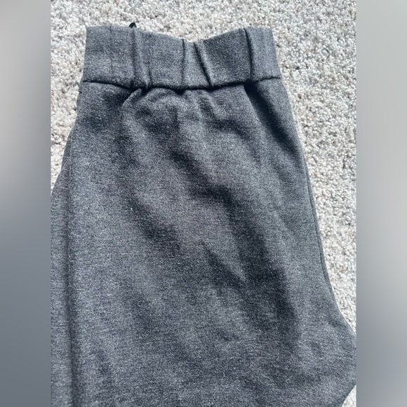 Babaton Dark Grey Ankle Dress Pants -Size 4 - Picture 2 of 4